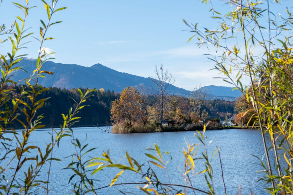 Seenlandschaft in der Region Seehausen, Riegsee, Staffelsee