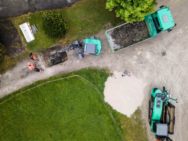 Erfolgreiche Spülbohrung unter der A8 bei Übersee